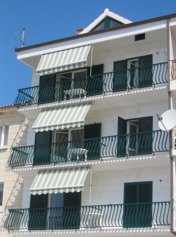 Apartments Waterfront Ivan Подгора Номер фото